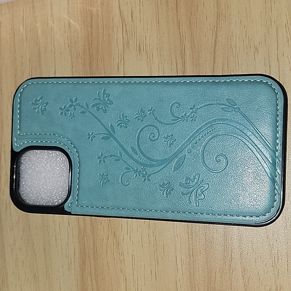 IPhone 14 wallet case